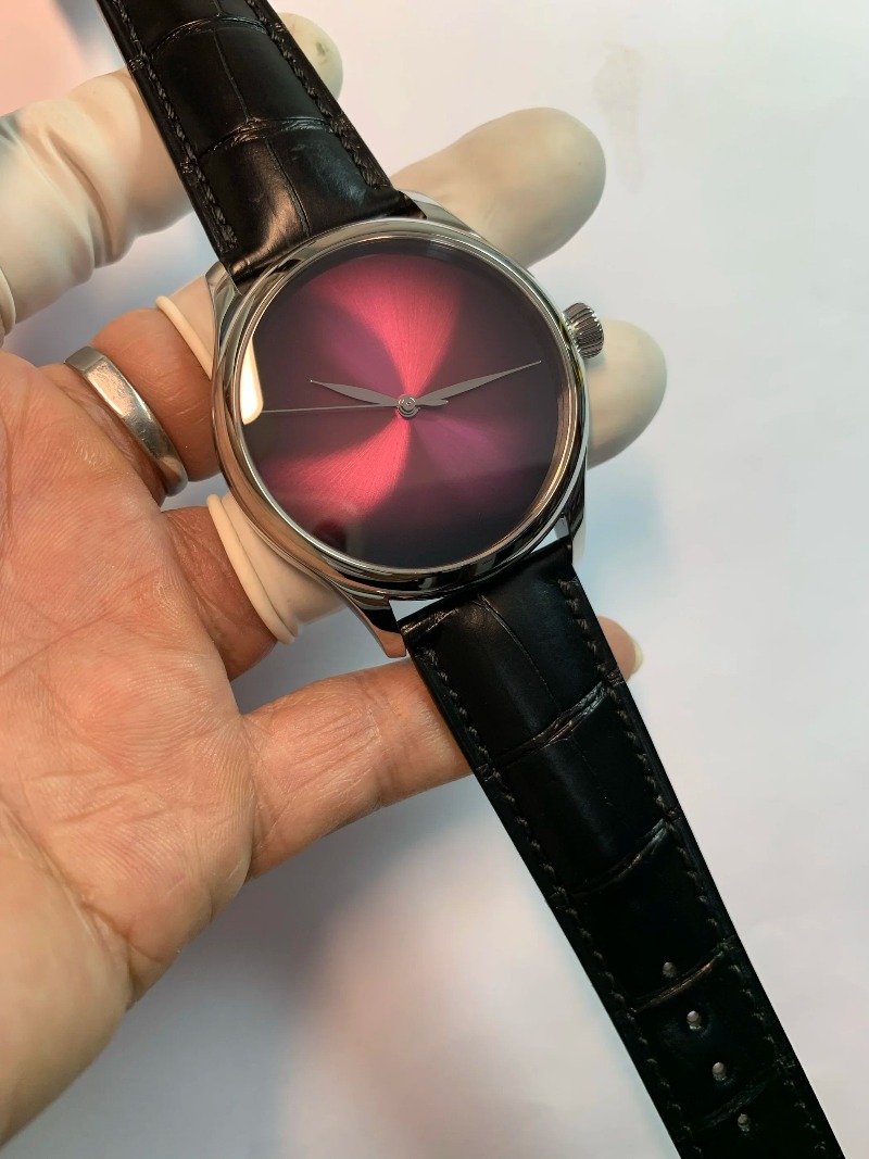 Jewellery Watches - Woordeloos boek, Zwitsers fijn geslepen ETA2824
