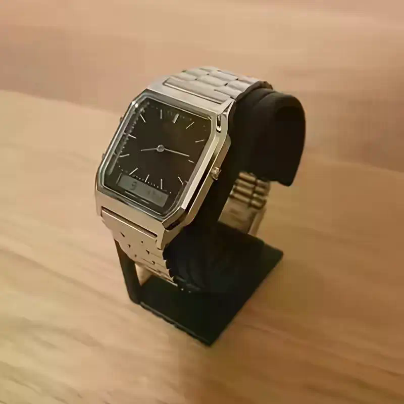 Fluwelen horlogedisplaystandaa - Jewelry Or Watches recensie en prijs
